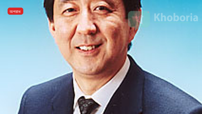 জাপানের সাবেক প্রধানমন্ত্রীকে হত্যার মামলায় আসামি ক্ষমা চাইল