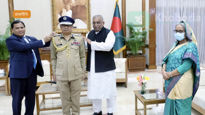 সরকার ১০টি ব্যবসায় গোষ্ঠীর সম্পদ বাজেয়াপ্ত করেছে