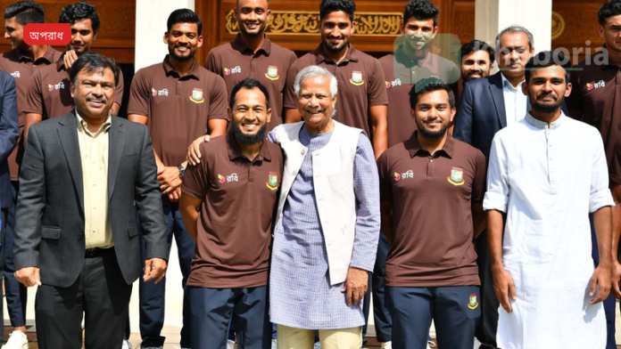 প্রথম আলো ও দ্য ডেইলি স্টার অফিসে হামলার জন্য ৩১ জন আটক, আদালতে জেল শাস্তি