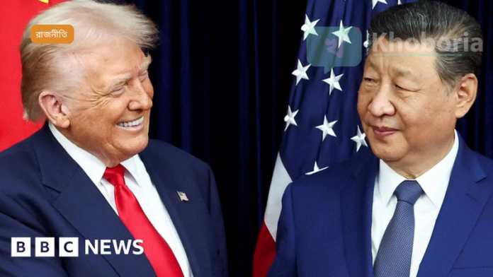 ট্রাম্প বিরোধী প্রতিবাদে ফ্রগ স্যুটের ব্যবহার ও তার রাজনৈতিক প্রভাব