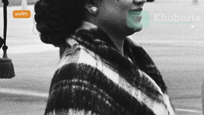 তারিক রহমান ১৭ বছর পর নয়াপাল্টন দফতরে উপস্থিত, রাস্তায় গতি বজায় রাখতে কর্মীদের আহ্বান