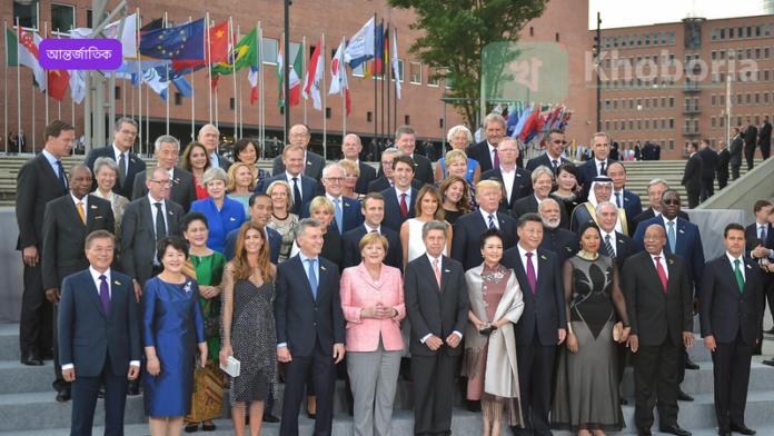 ফ্রান্সের নৌবাহিনী ভূমধ্যসাগরে রাশিয়ার সন্দেহভাজন শ্যাডো ফ্লিটের তেলজাহাজ গ্রিঞ্চ আটক করেছে