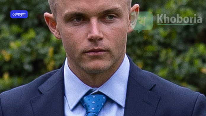 সাম কার্রান হ্যাট-ট্রিকের মাধ্যমে ইংল্যান্ড শ্রীলঙ্কাকে ১১ রানের ডিএলএস জয় নিশ্চিত করে