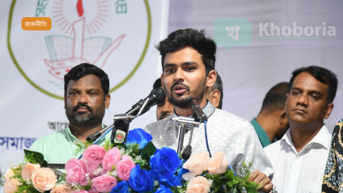 জাতীয় নাগরিক দলের মুখপাত্র আসিফ মাহমুদ সজীব ভূঁইয়া বিদেশি নাগরিকের মনোনয়নের অভিযোগ উত্থাপন