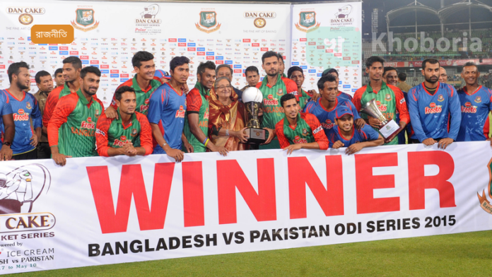 গাজীপুর-২-এ তামিম ইকবাল বিএনপি প্রার্থীর সঙ্গে খেলাধুলা উন্নয়ন আলোচনা